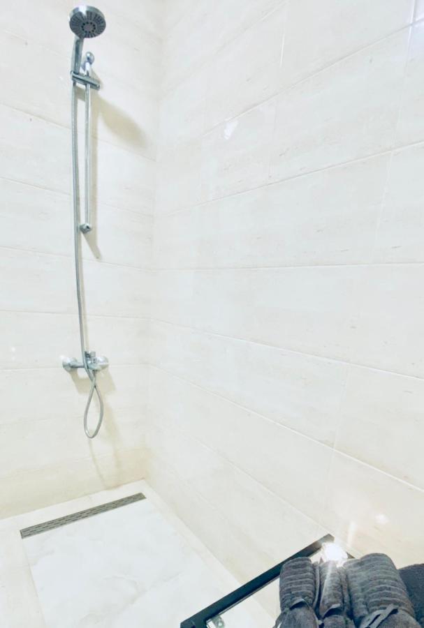 Мarelis Luxe Port Apartment Varna Exterior photo